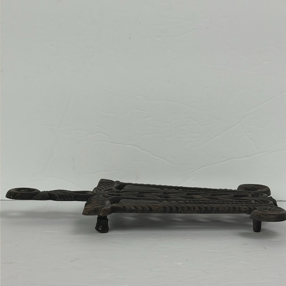 Vtg Griswold Grain Tassel Cast Iron Trivet #1903 broomstick primitive rustic USA - Picture 4 of 9